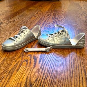 Frēda Salvador EDA D'ORSAY SNEAKER - Size 6 / Silver Matte Croc